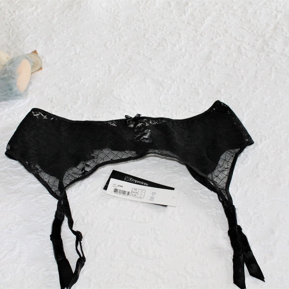 Empreinte Other - Empreinte Garter Belt size L, NWT